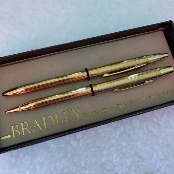 Vintage Bradley Gold Pen and Pencil Set - Picture 3 of 4